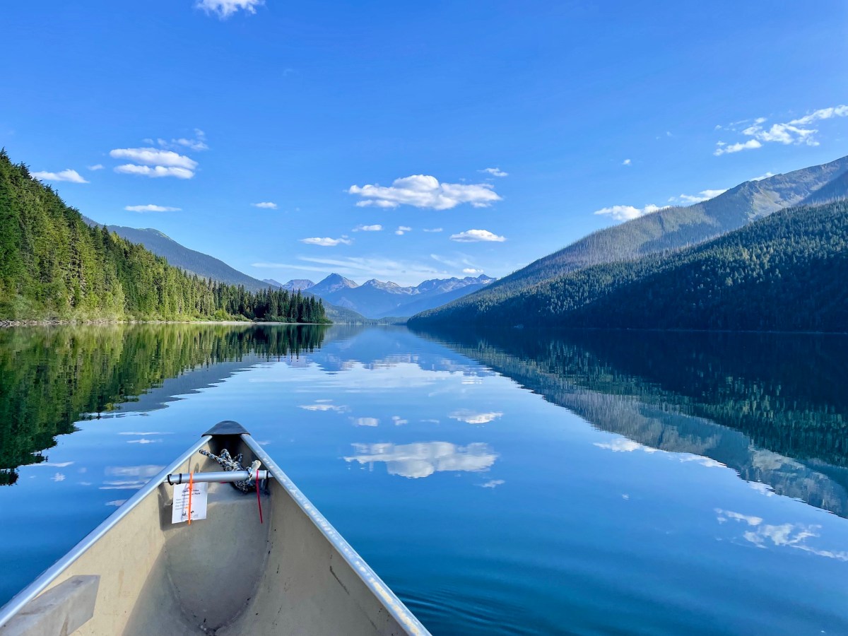 Your Complete Guide to the Bowron Lake Canoe Circuit