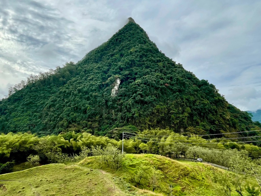 Cerro Tusa hike in Colombia
