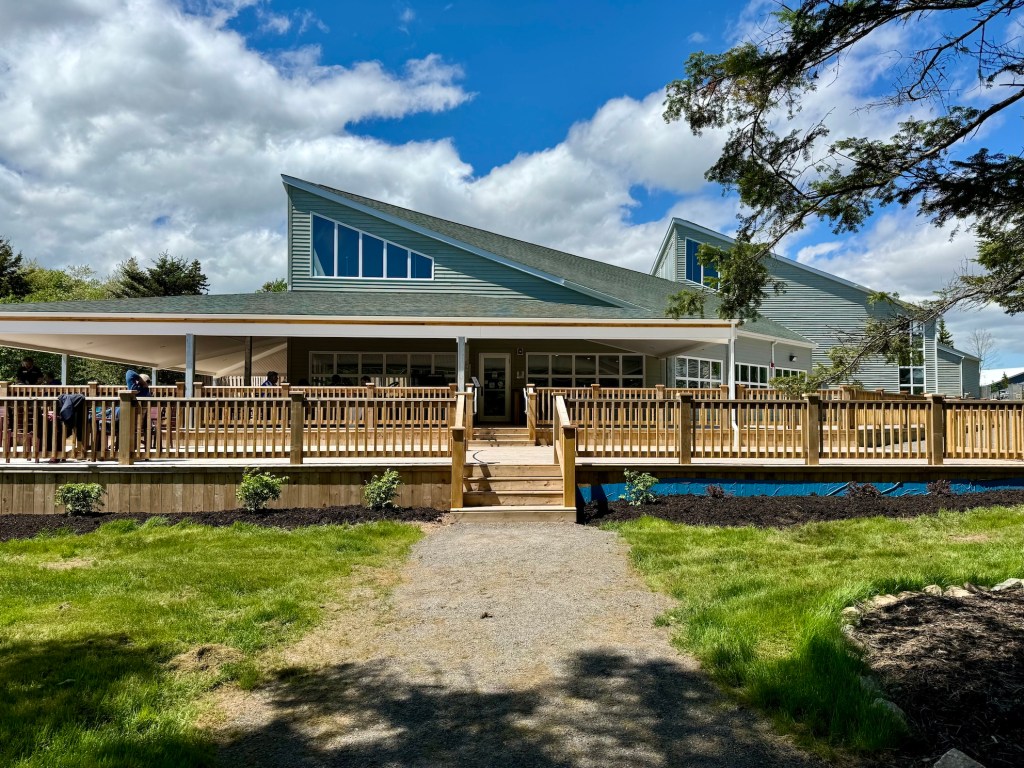 Hopewell Rocks visitor centre