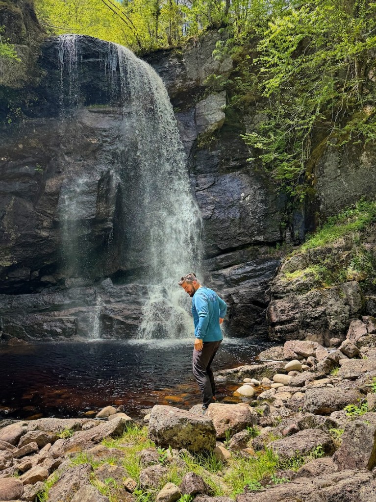 Humes River Falls hike views