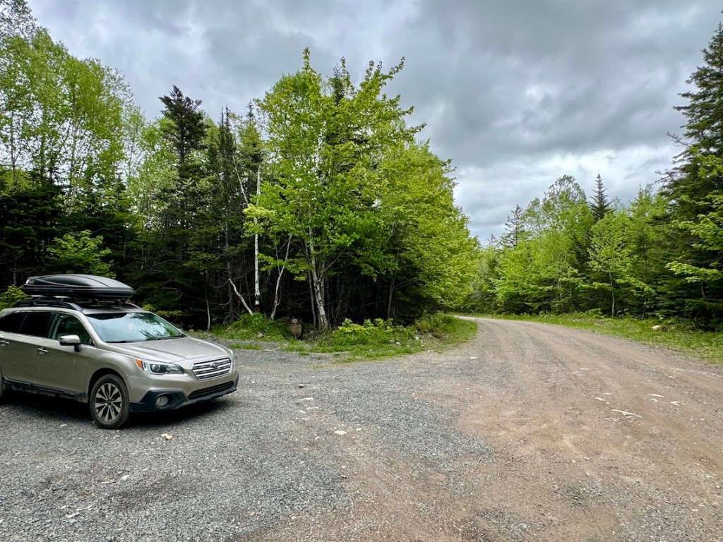 North River Falls parking area